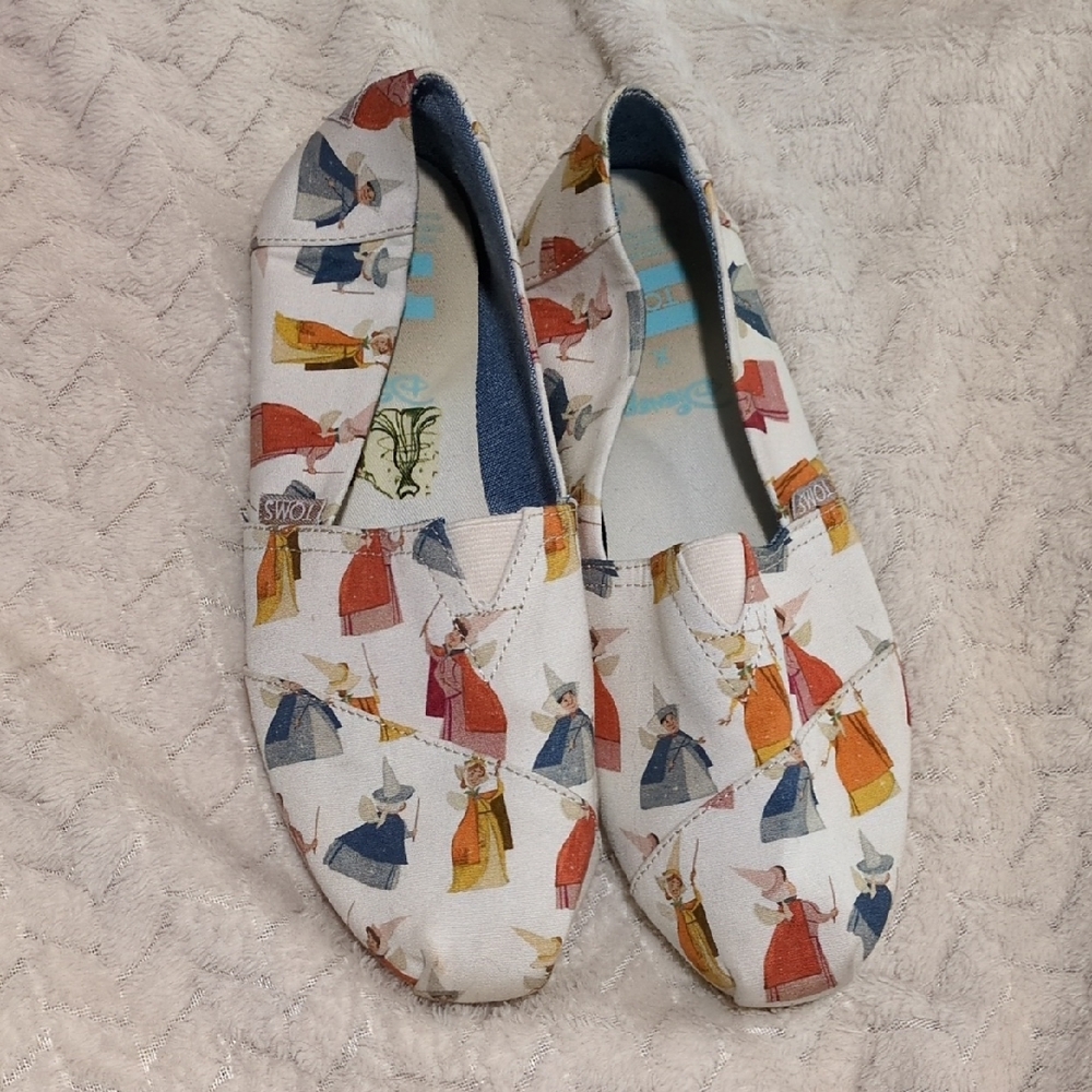 Toms X Disney Cinderella Fairy Women's Slip-On Shoes